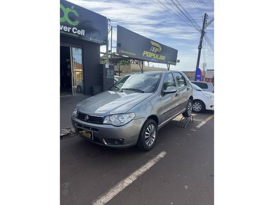 FIAT PALIO 1.0 MPI ATTRACTIVE 8V FLEX 4P MANUAL FIAT PALIO 1.0 MPI ATTRACTIVE 8V FLEX 4P MANUAL